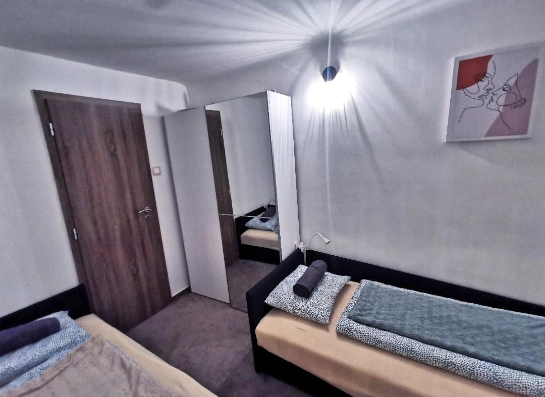 Nagymezo Street, In The Center, New Apartment Budapest Luaran gambar